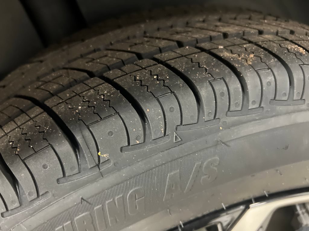 Certified 2021 Chevrolet TrailBlazer LT AWD/4WD image 11