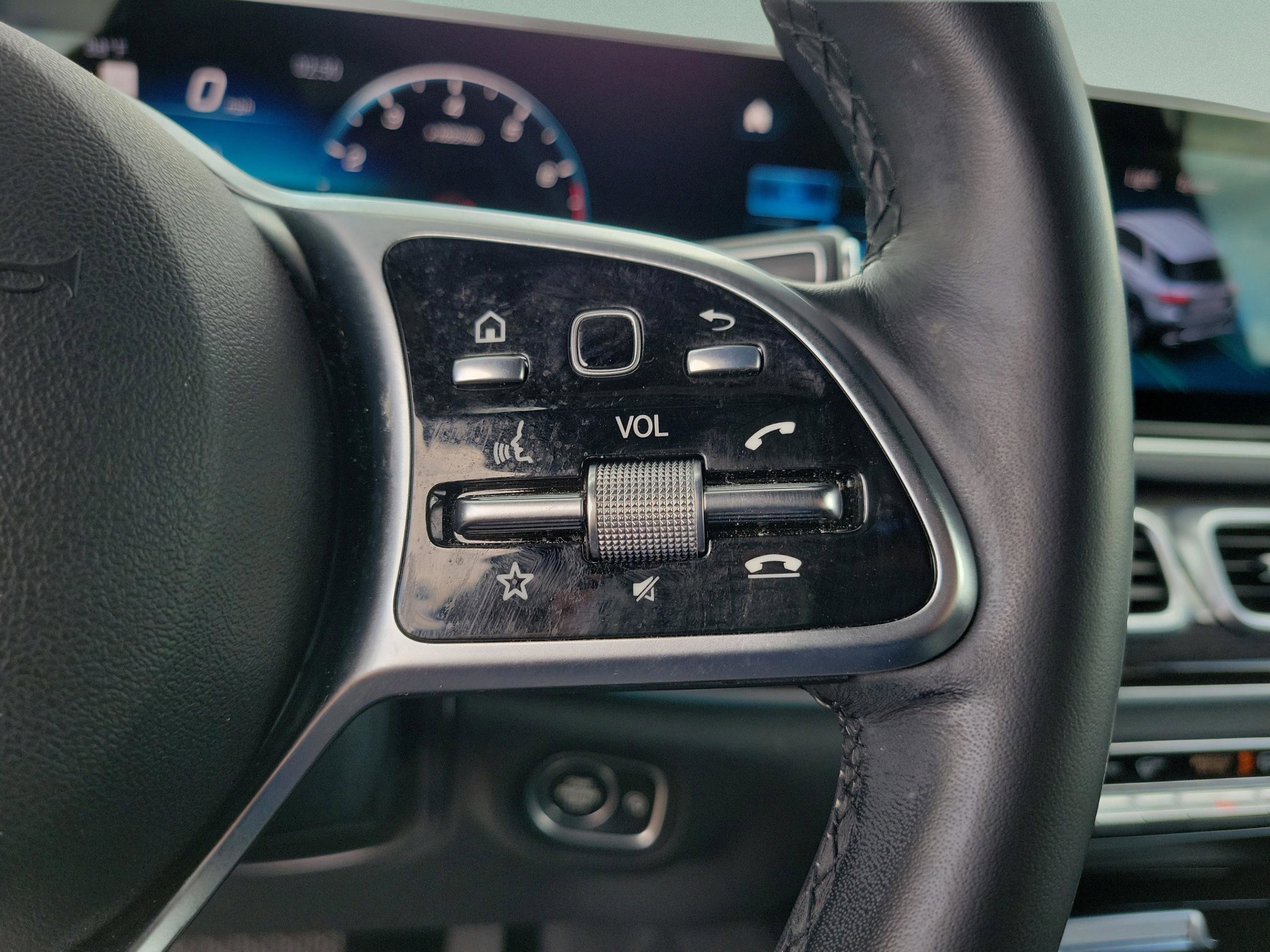 Used 2022 Mercedes-Benz GLE 350 4MATIC image 13