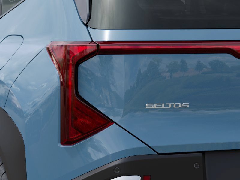 New 2027 Kia Seltos S FWD image 13