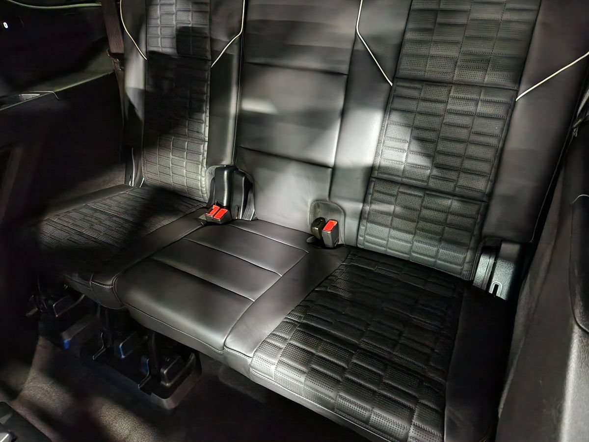 Used 2023 Cadillac Escalade V AWD/4WD image 58