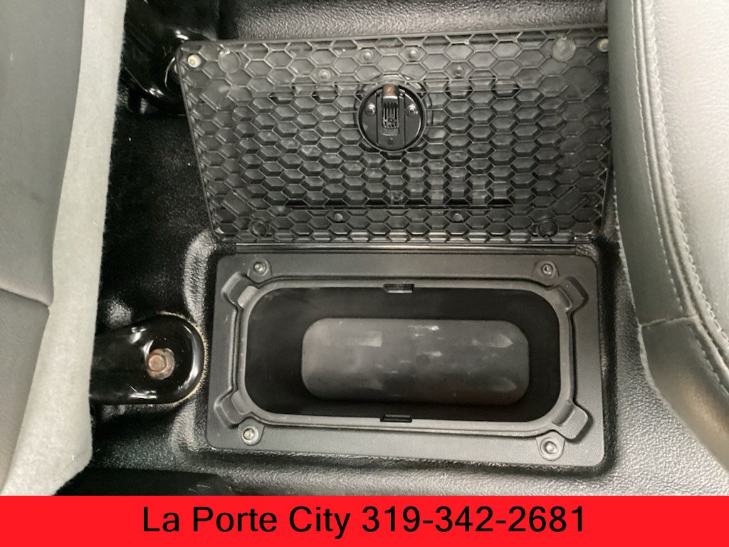 Used 2020 RAM 1500 Tradesman w/ Chrome Appearance Group AWD/4WD image 14