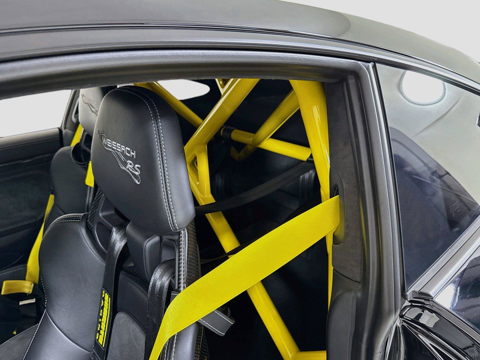 Used 2018 Porsche 911 GT2 RS RWD image 16
