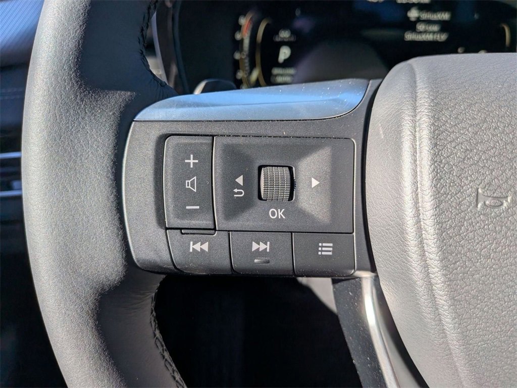 New 2026 INFINITI QX60 Luxe w/ Family Package image 19