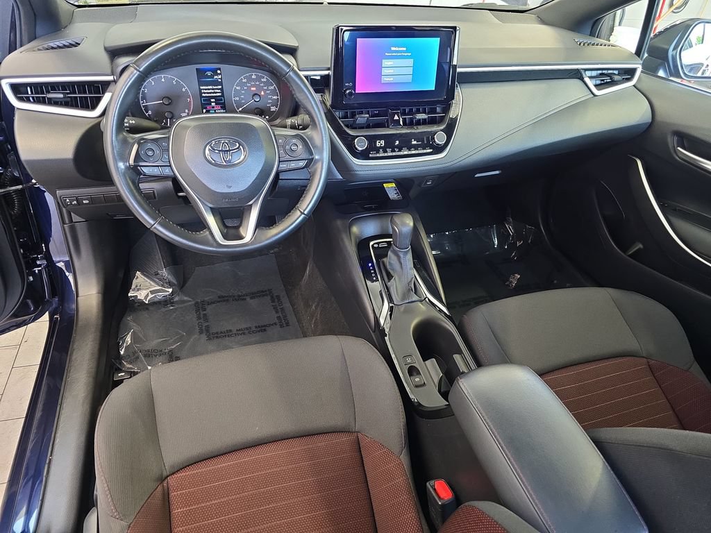 Used 2024 Toyota Corolla SE w/ SE Premium Package FWD image 16