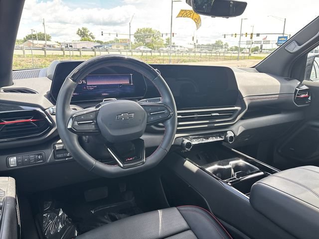 Certified 2025 Chevrolet Silverado EV RST AWD/4WD image 20