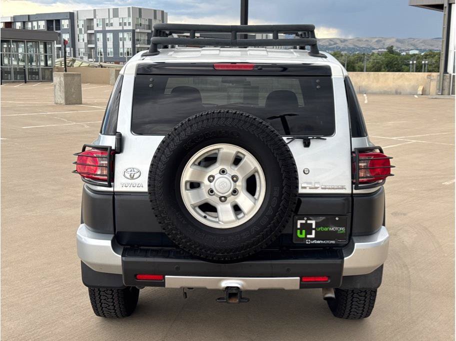 Used 2007 Toyota FJ Cruiser 4WD image 7