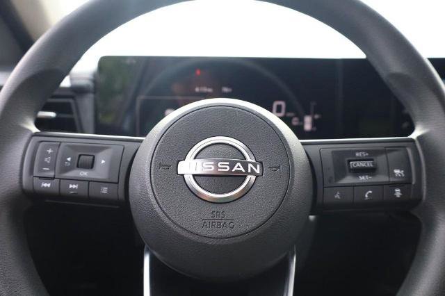 Certified 2025 Nissan Kicks SV AWD/4WD image 9