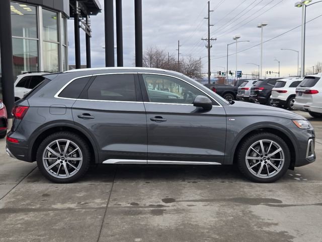 Used 2022 Audi Q5 e Prestige AWD/4WD image 46