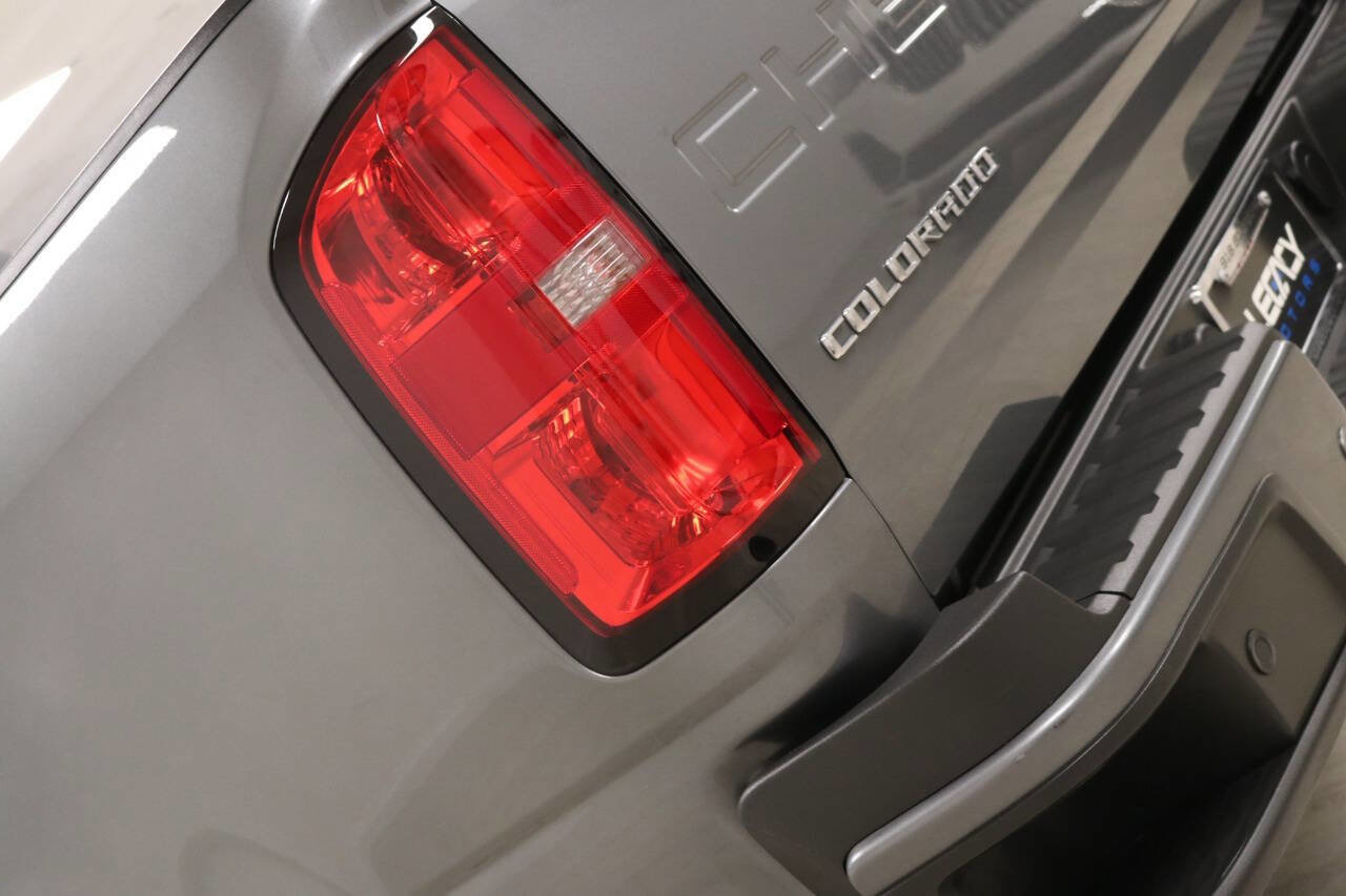Used 2022 Chevrolet Colorado LT w/ Fleet Safety Package image 93
