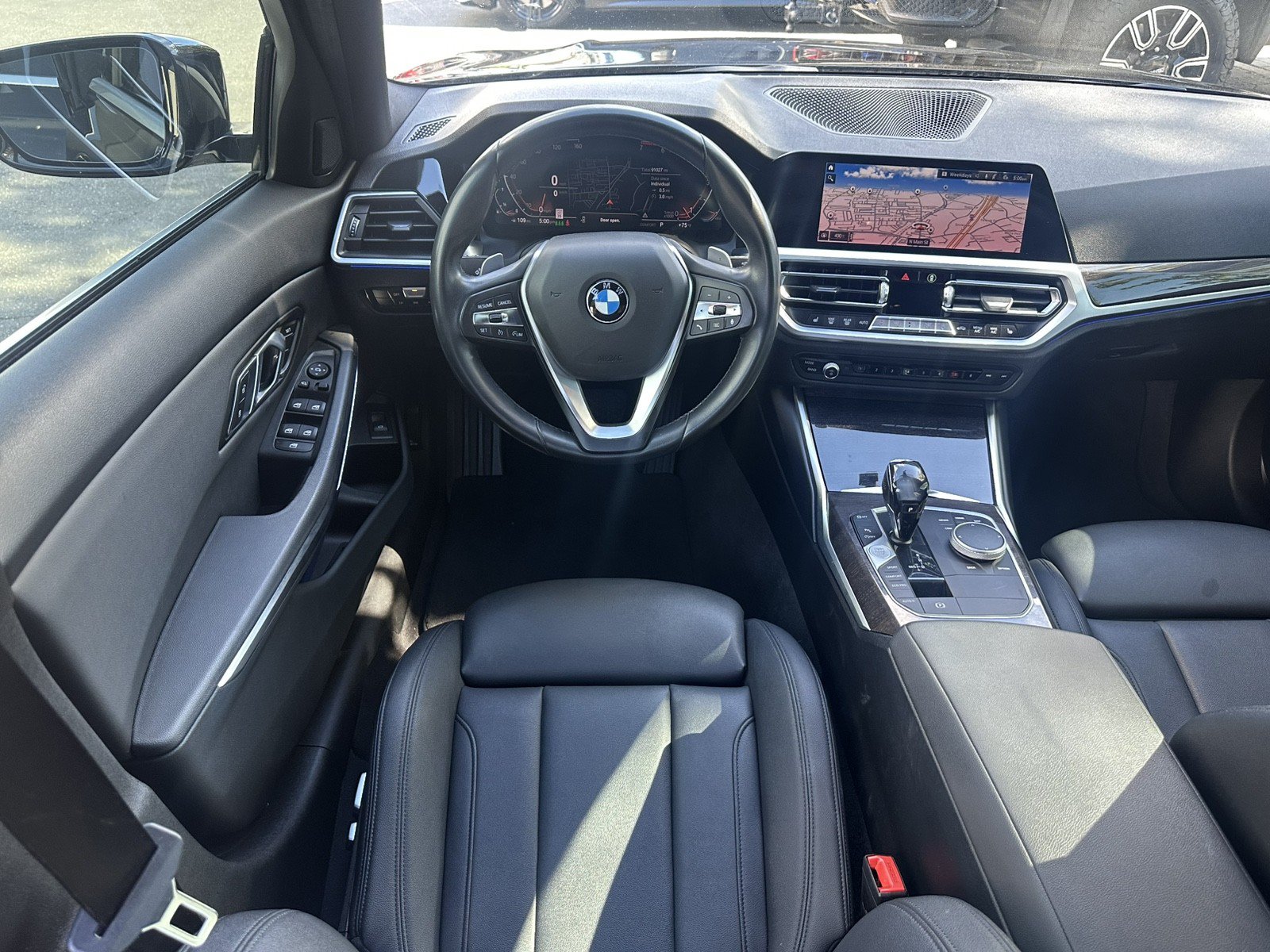 Used 2019 BMW 330i Sedan w/ Convenience Package RWD image 16