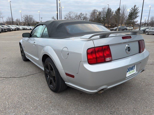 Used 2006 Ford Mustang GT Premium image 3