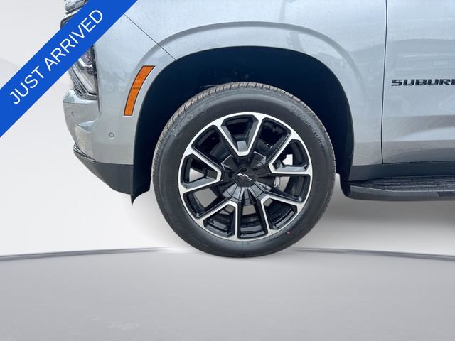 New 2026 Chevrolet Suburban RST w/ Comfort Package AWD/4WD image 10