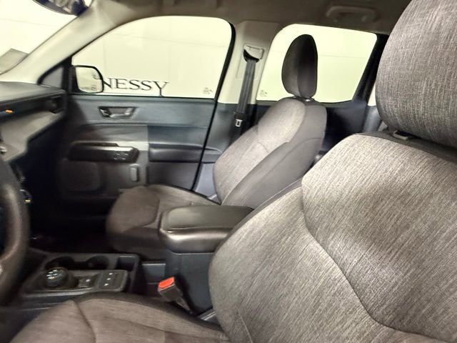 Used 2023 Ford Maverick XLT w/ Black Appearance Package image 15