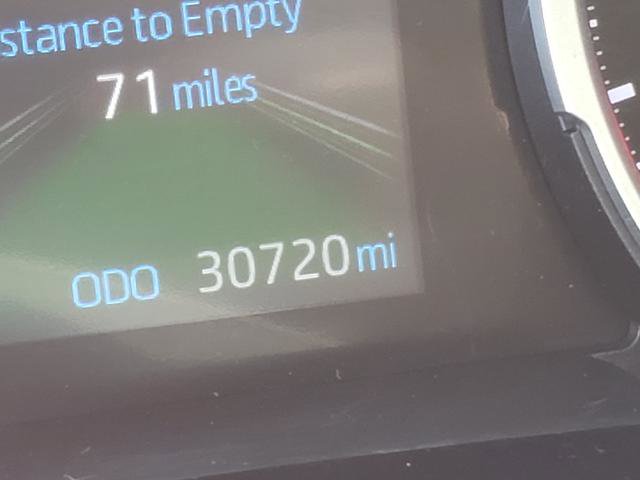 Used 2022 Toyota RAV4 XLE image 26