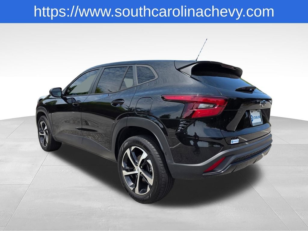 Used 2024 Chevrolet Trax RS FWD image 37
