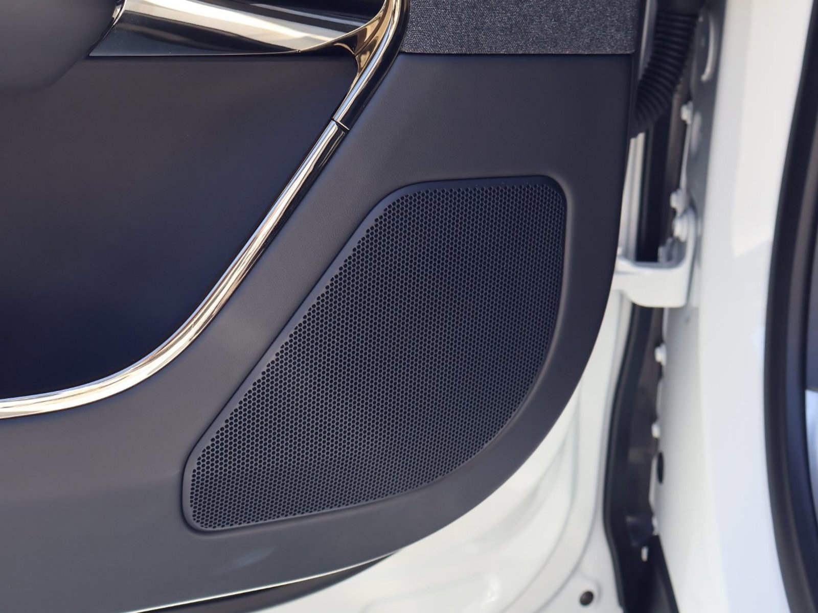 Used 2025 Land Rover Range Rover Sport Dynamic SE AWD/4WD image 14