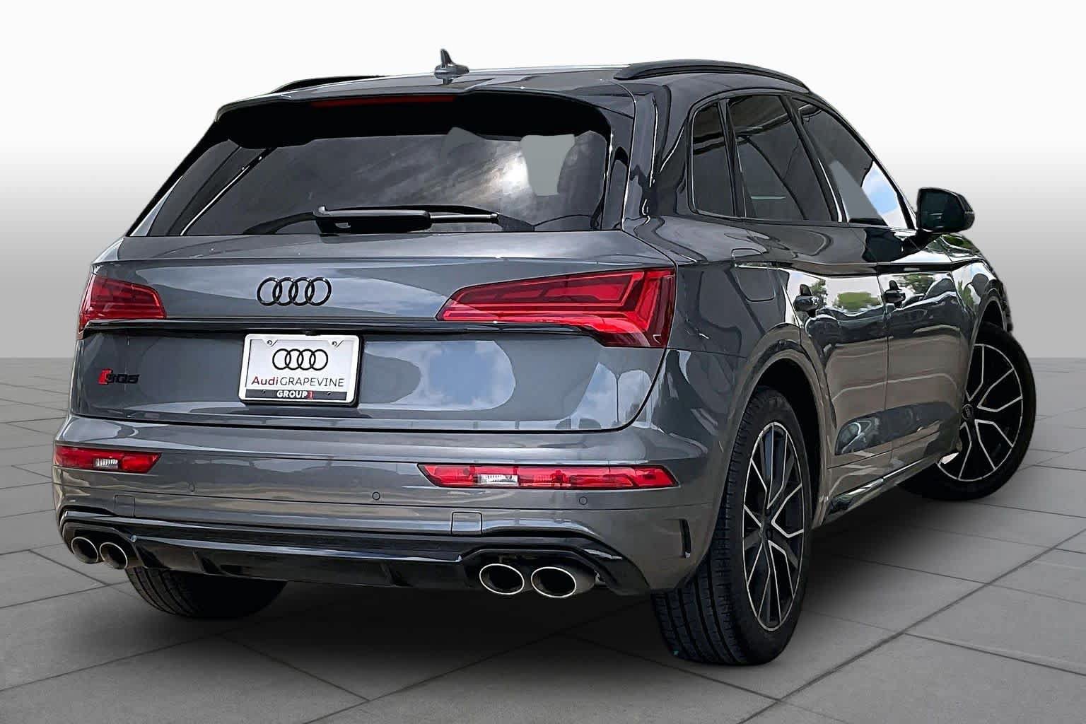 Used 2025 Audi SQ5 Premium Plus AWD/4WD image 12