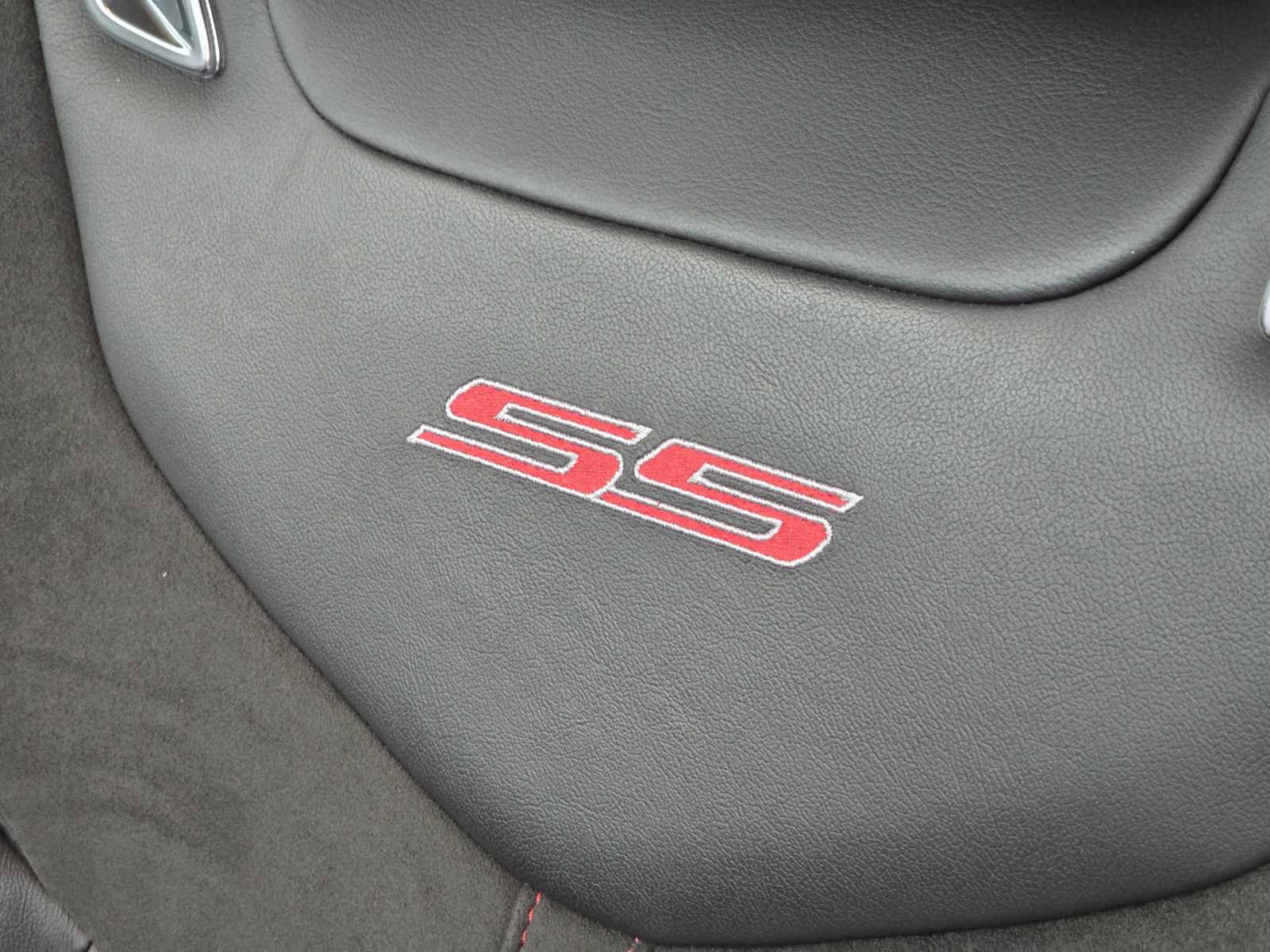 Used 2016 Chevrolet SS image 22