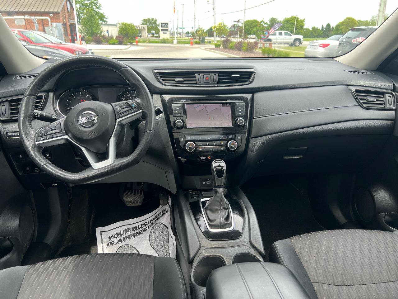 Used 2019 Nissan Rogue SL AWD/4WD image 14