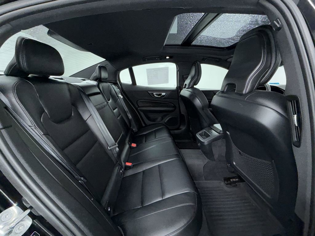 Used 2023 Volvo S60 B5 Plus w/ Climate Package image 9