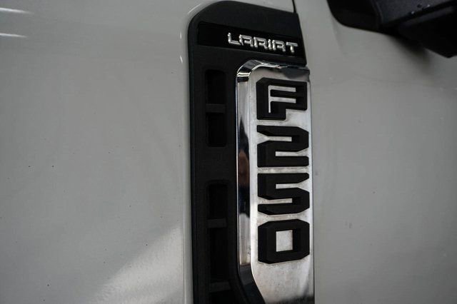 Used 2024 Ford F250 Lariat w/ Lariat Ultimate Package image 4