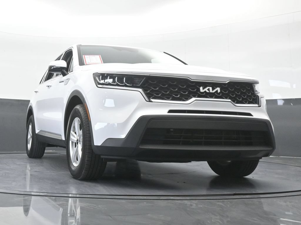 Used 2023 Kia Sorento LX FWD image 61
