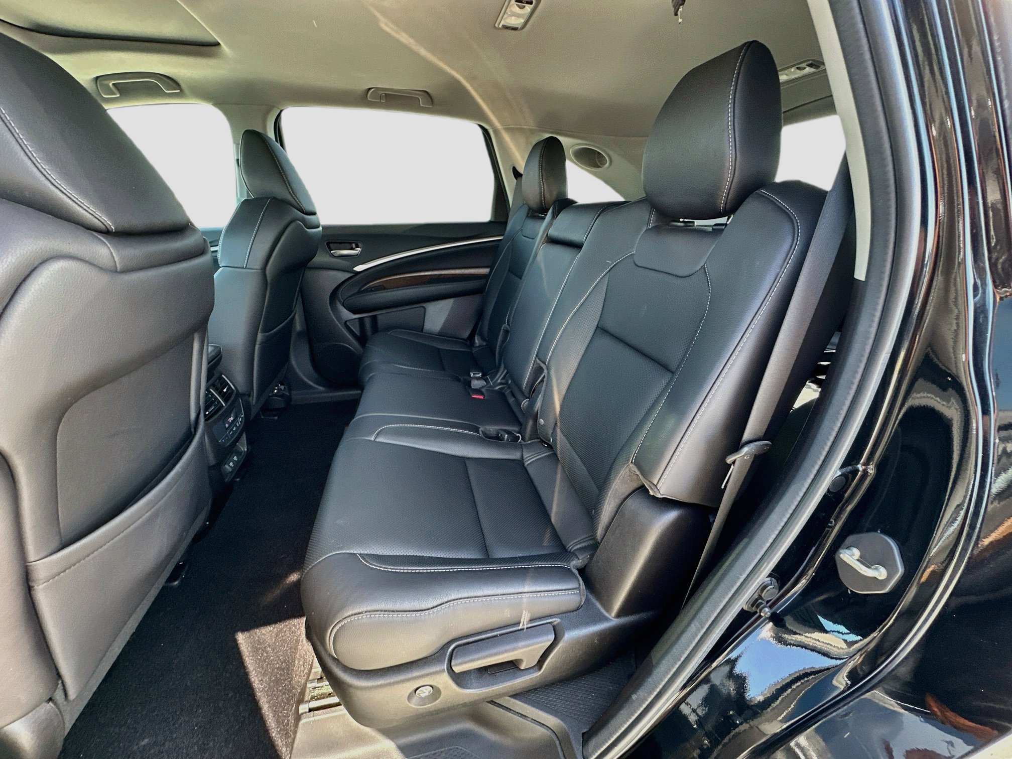 Used 2020 Acura MDX w/ Technology Package AWD/4WD image 25