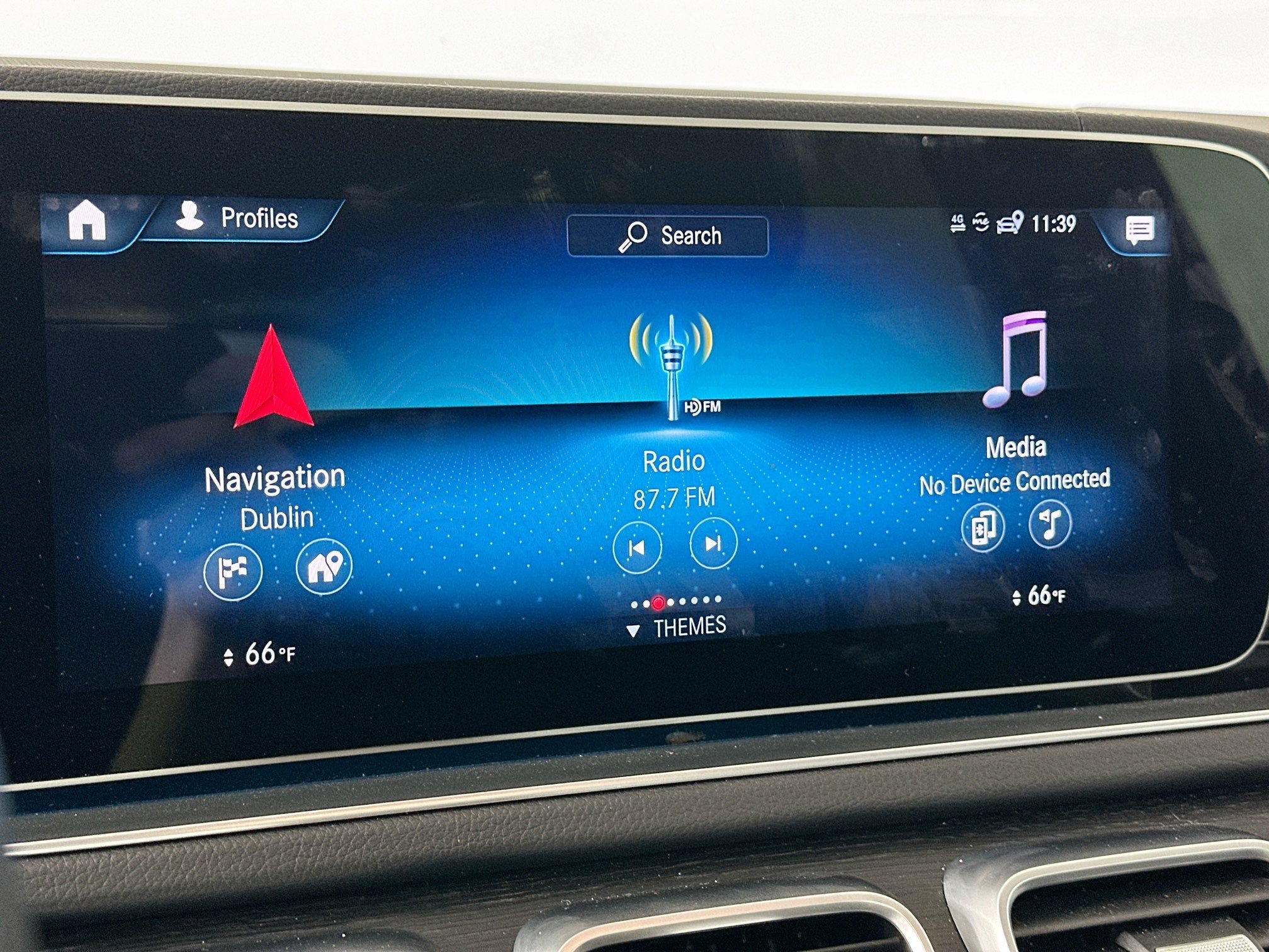 Used 2023 Mercedes-Benz GLS 450 4MATIC image 20