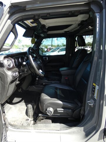 Used 2020 Jeep Wrangler Unlimited Sahara AWD/4WD image 40