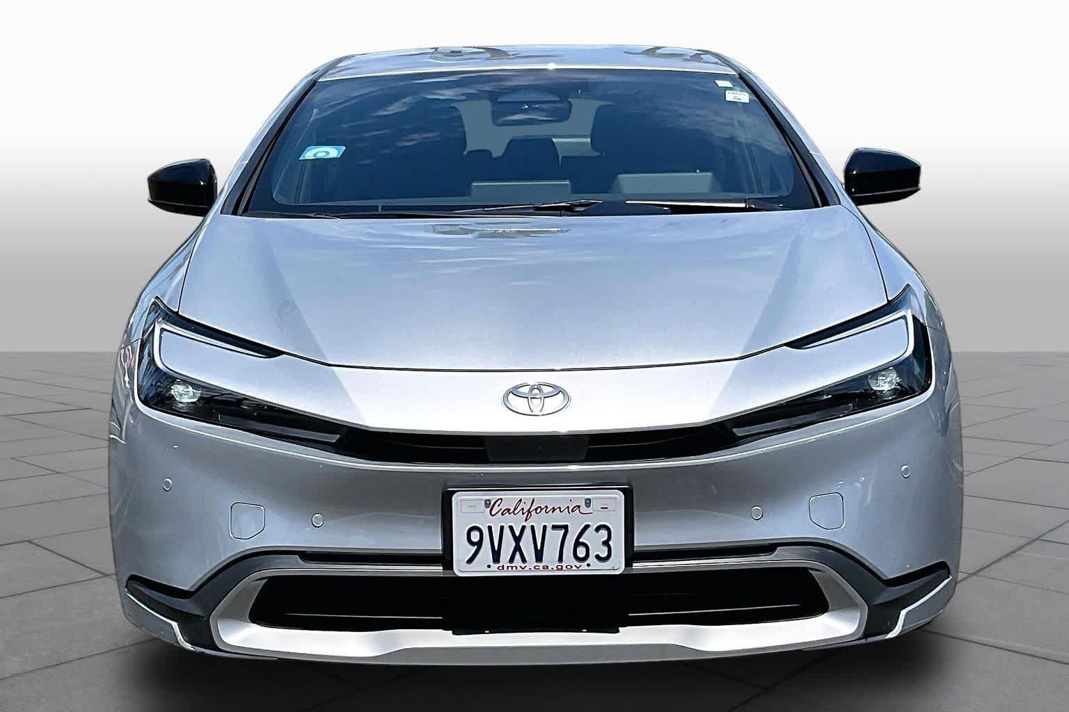Certified 2026 Toyota Prius Plug-In Hybrid FWD image 3