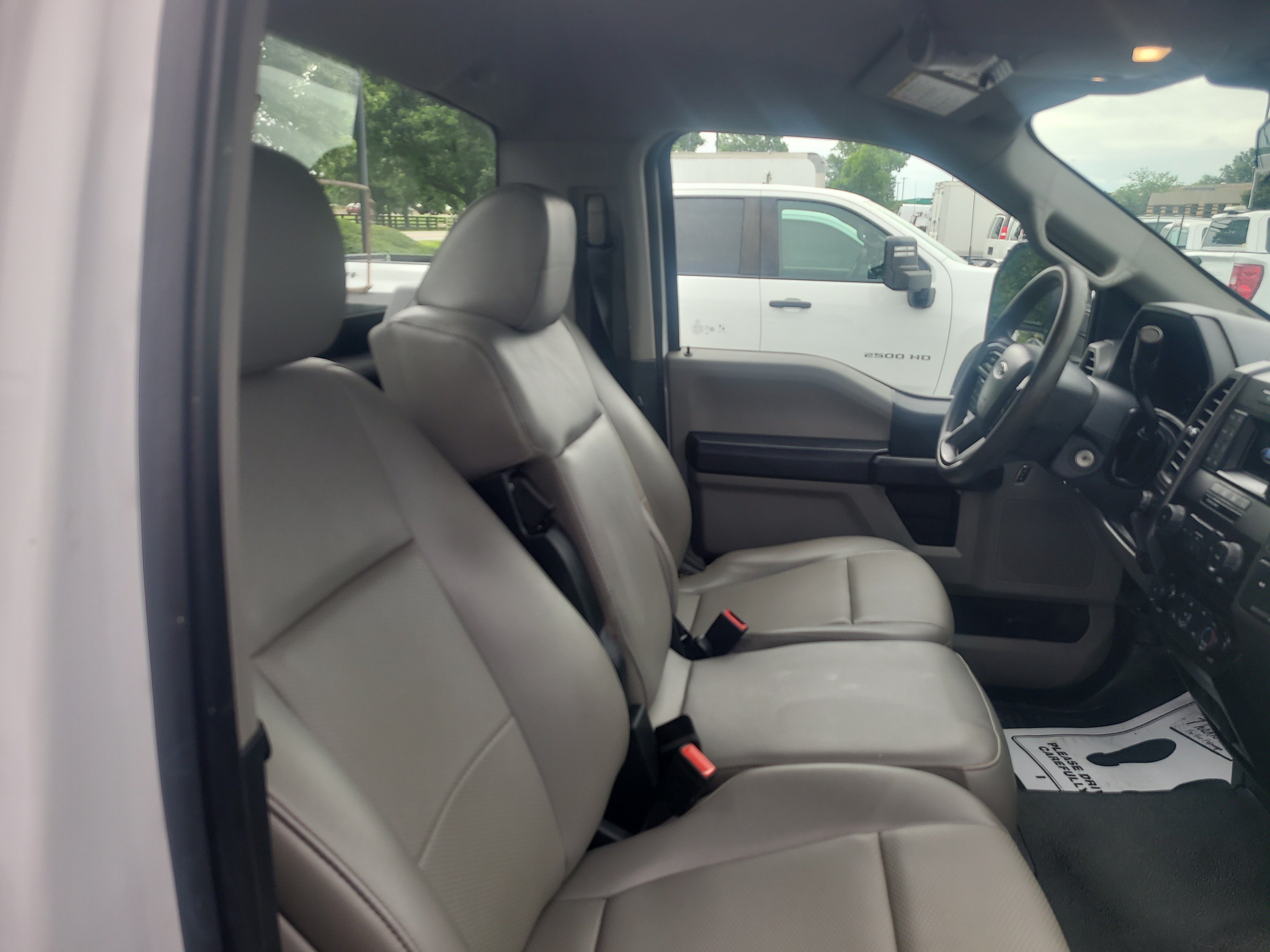 Used 2022 Ford F250 XL w/ Power Equipment Group AWD/4WD image 18