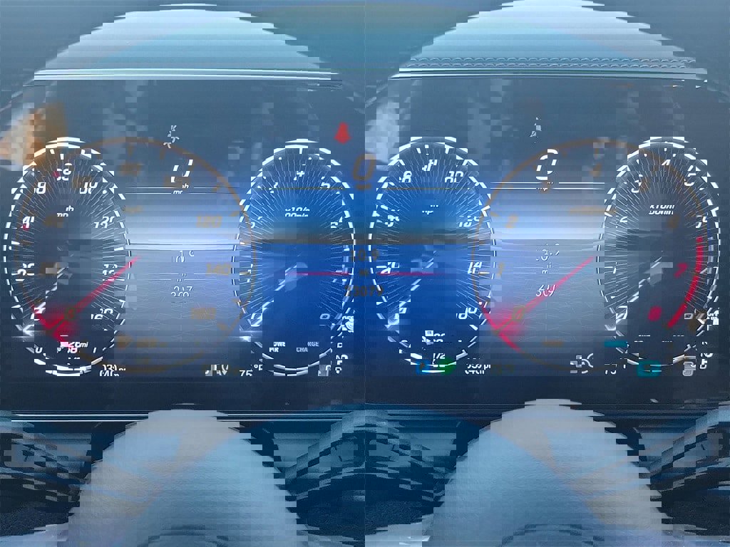 Used 2023 Mercedes-Benz GLC 300 4MATIC image 20