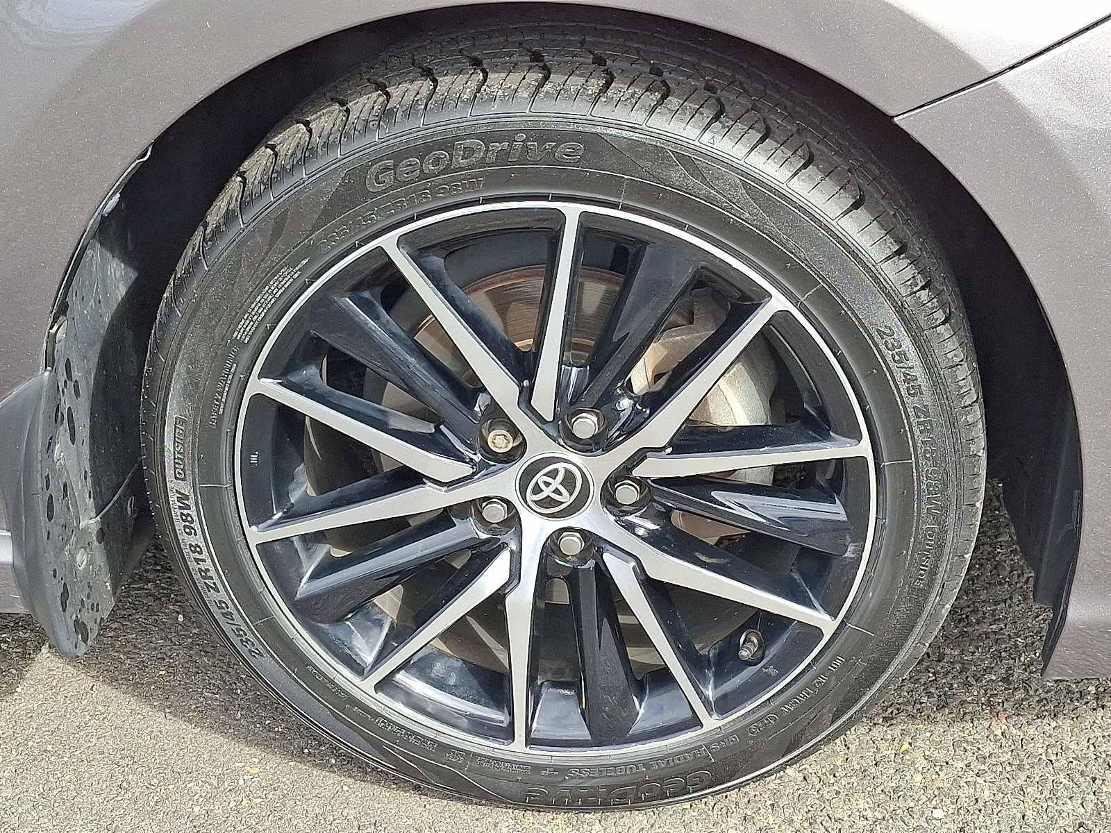 Certified 2023 Toyota Camry SE image 9