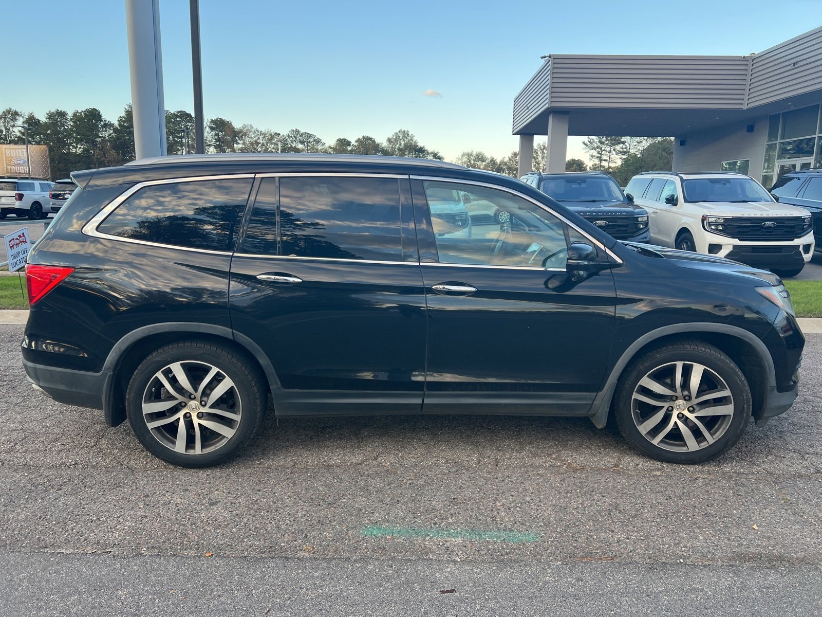 Used 2016 Honda Pilot Touring
