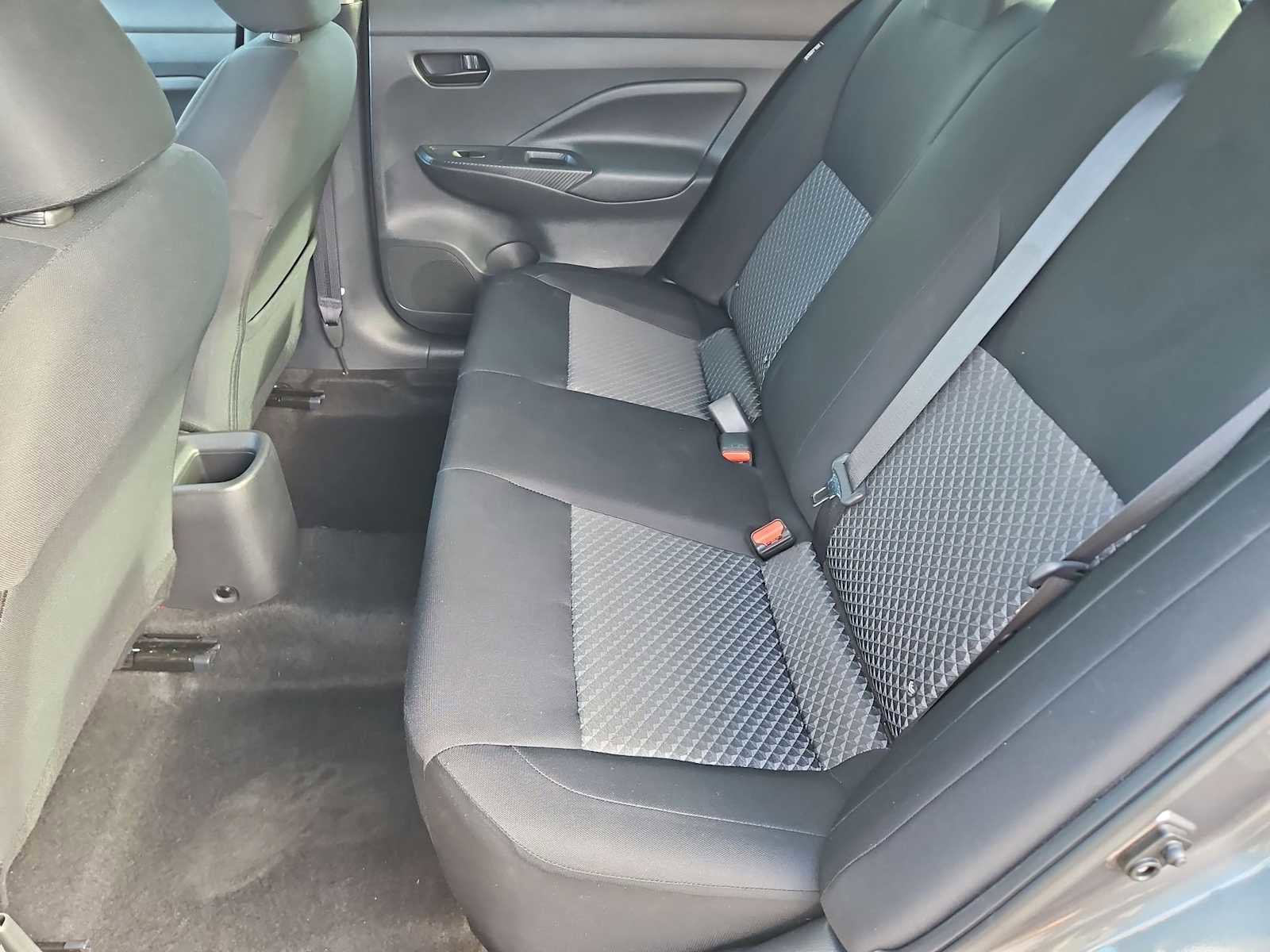 Used 2023 Nissan Versa S w/ S Plus Package image 18