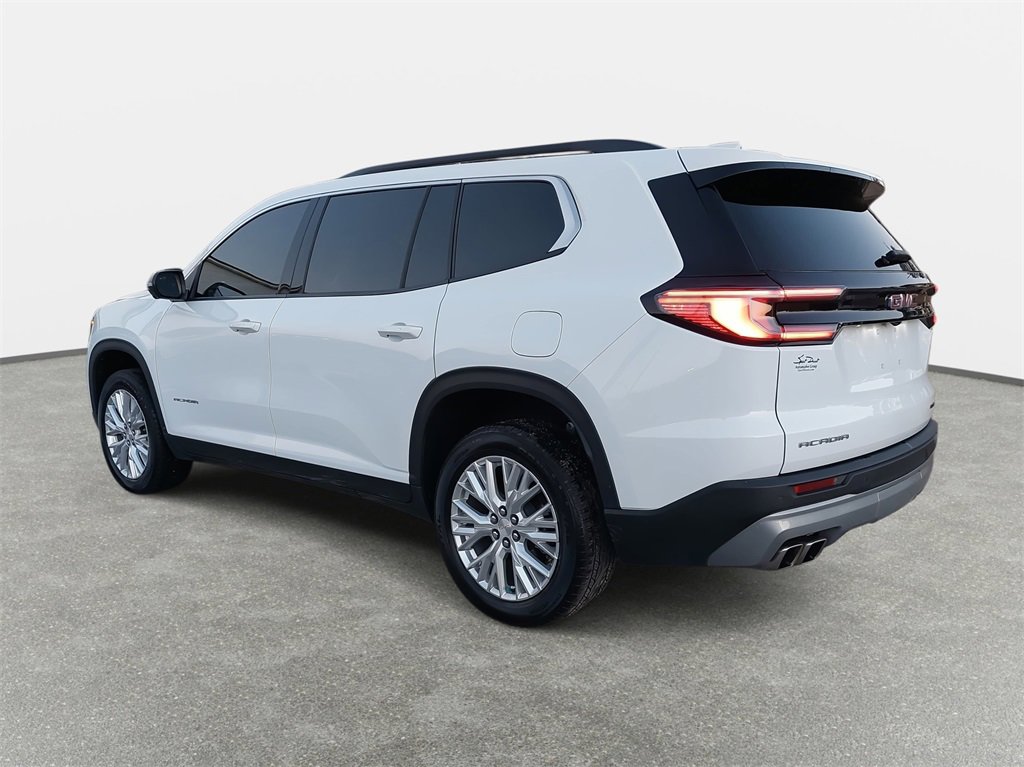 Used 2024 GMC Acadia Elevation image 7