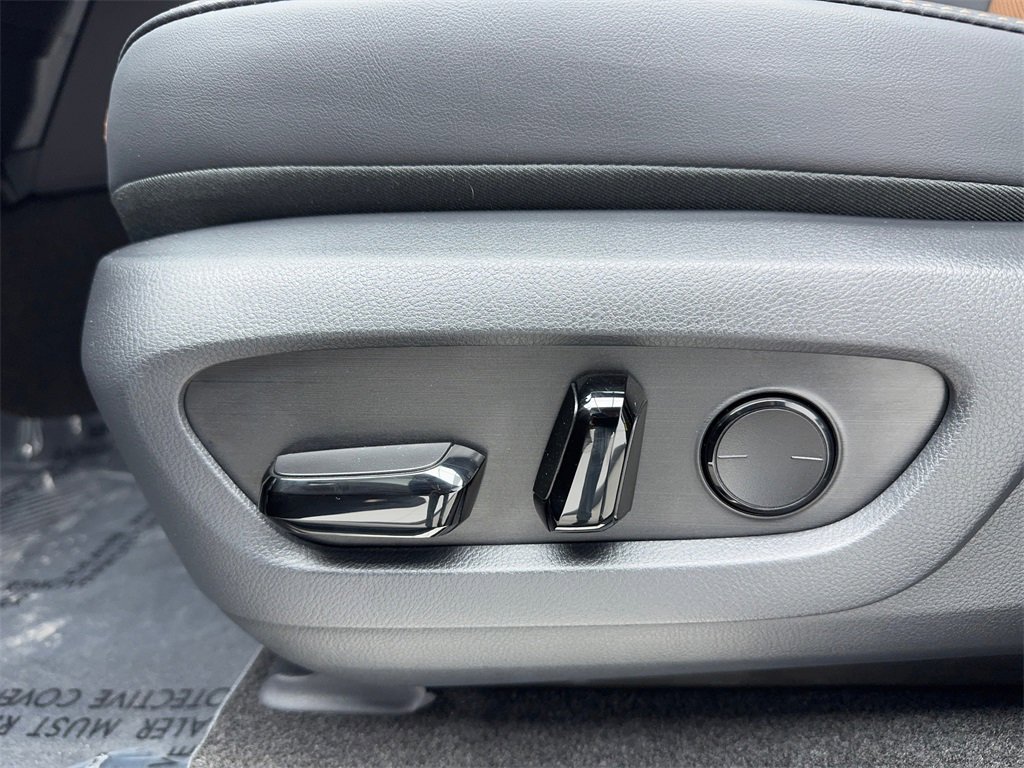 Used 2026 Lexus GX 550 image 66