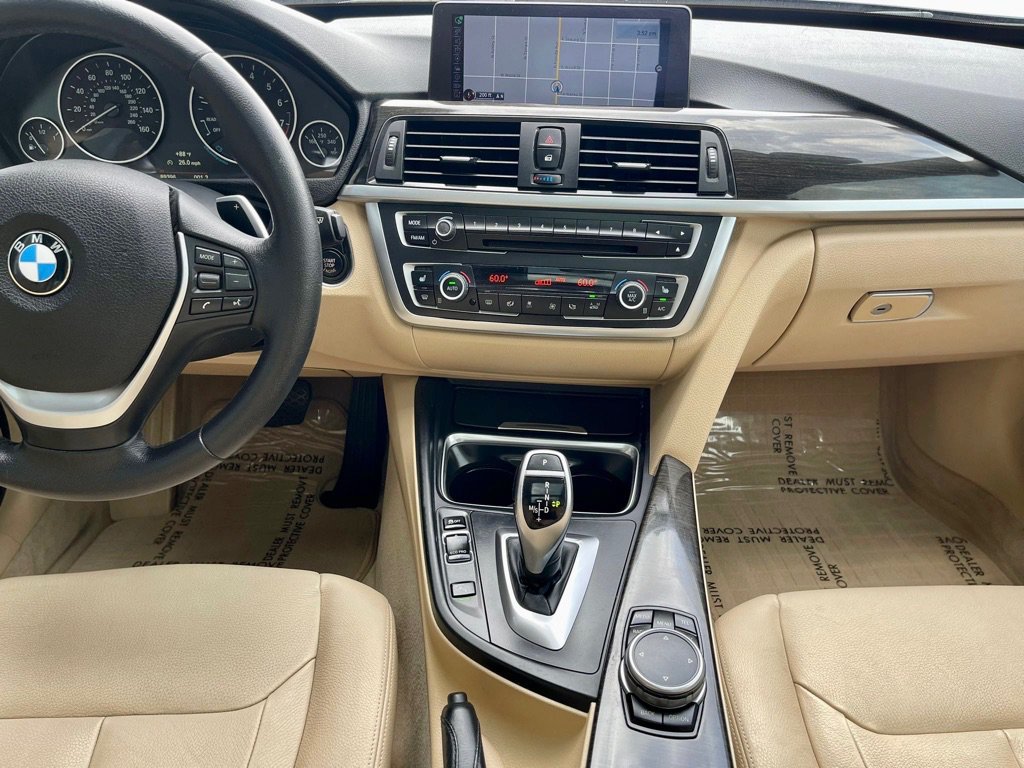 Used 2015 BMW 328i Gran Turismo xDrive AWD/4WD image 37
