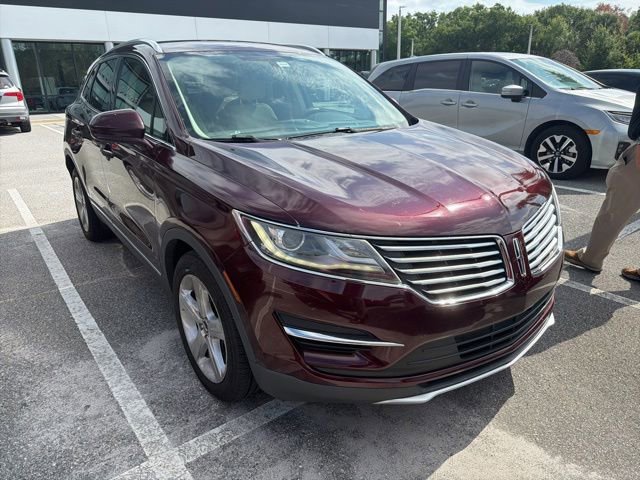 Used 2018 Lincoln MKC Premiere FWD image 1
