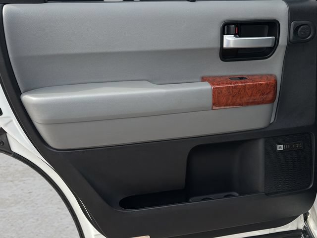 Used 2020 Toyota Sequoia Platinum AWD/4WD image 13