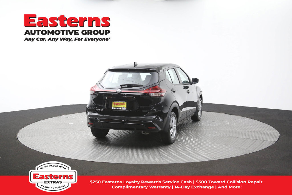 Used 2024 Nissan Kicks S FWD image 39