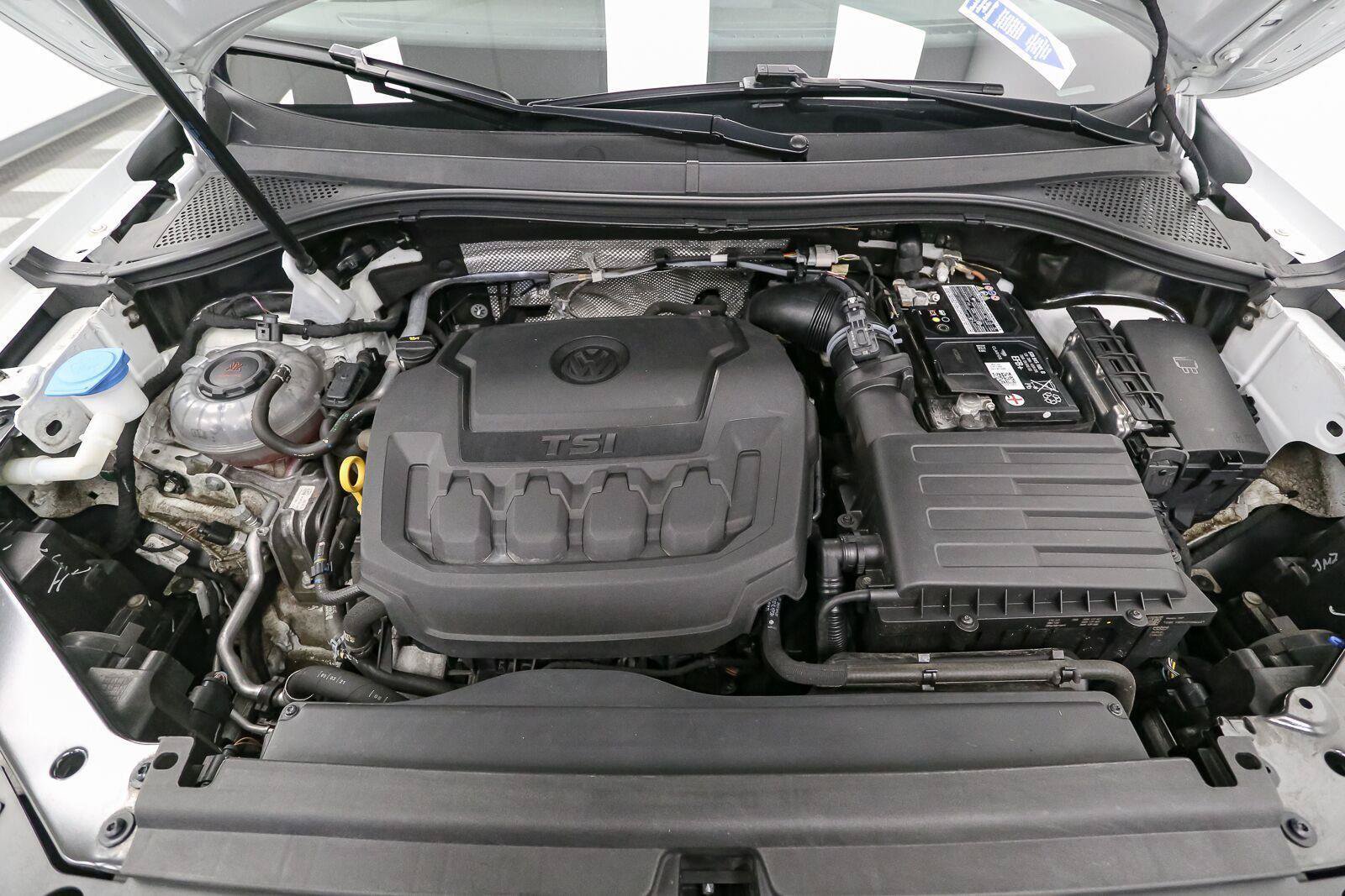 Certified 2021 Volkswagen Tiguan SE AWD/4WD image 15