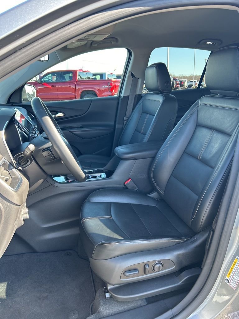 Used 2023 Chevrolet Equinox Premier image 27