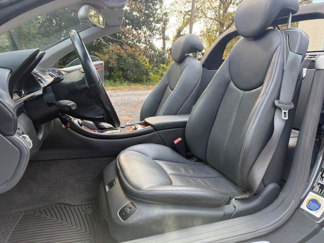 Used 2003 Mercedes-Benz SL 500 image 9