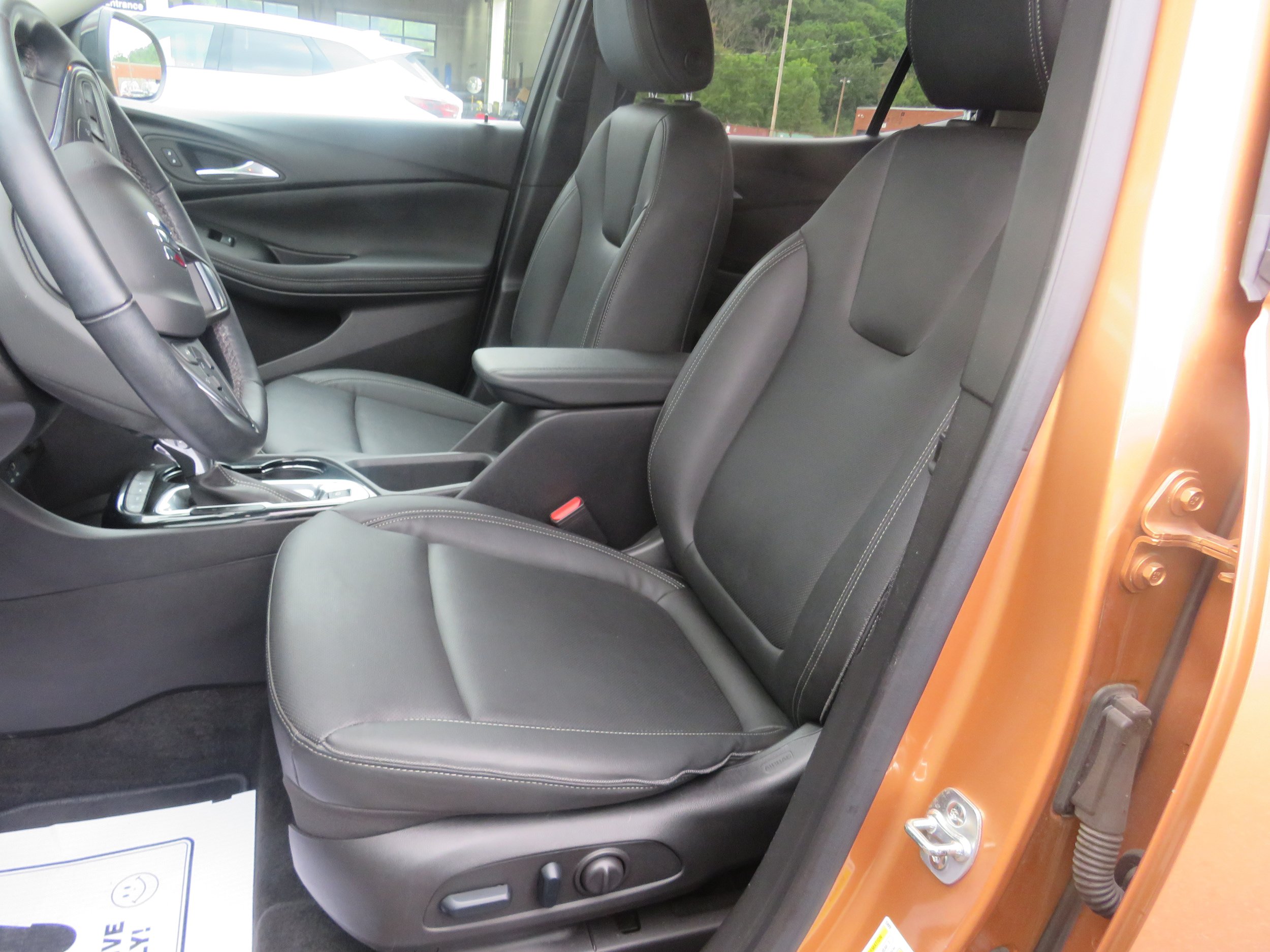Used 2024 Buick Encore GX Sport Touring w/ Comfort Package AWD/4WD image 11