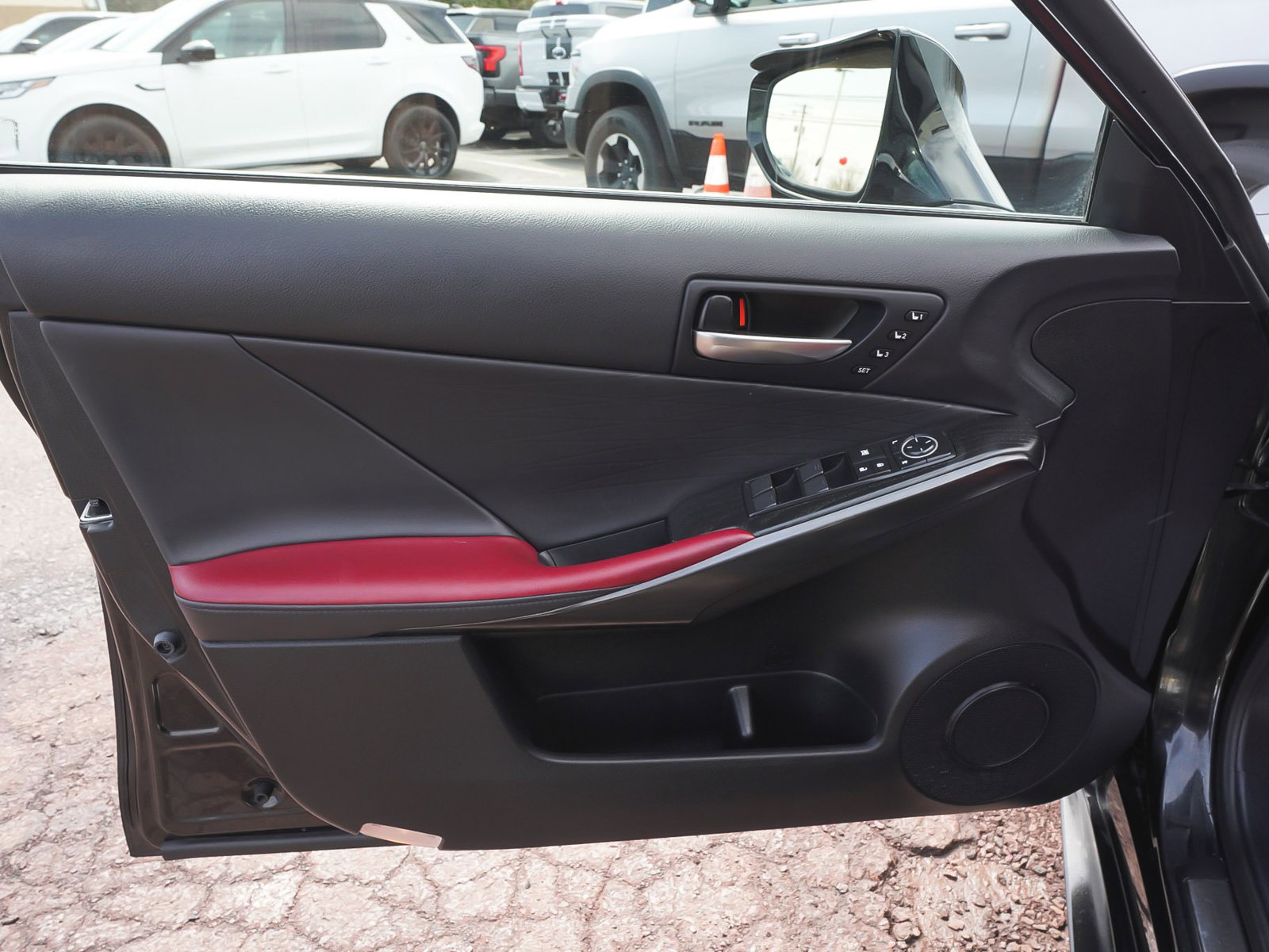 Used 2023 Lexus IS 300 AWD w/ Premium Package image 9