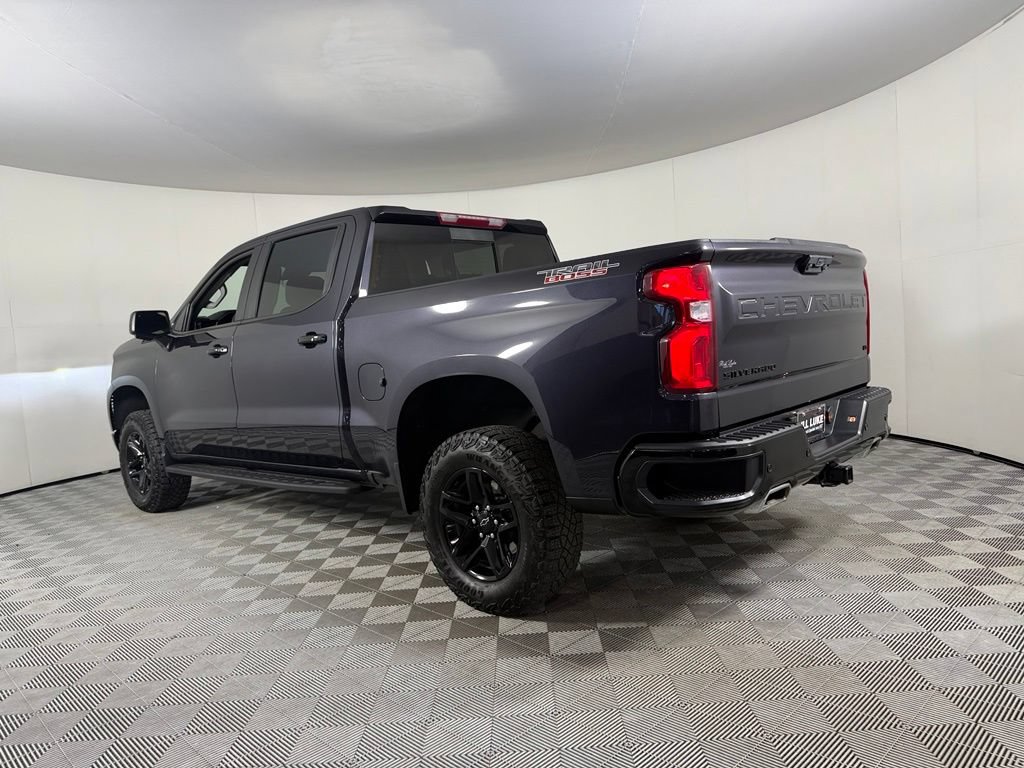 Used 2024 Chevrolet Silverado 1500 LT Trail Boss w/ Convenience Package II AWD/4WD image 10