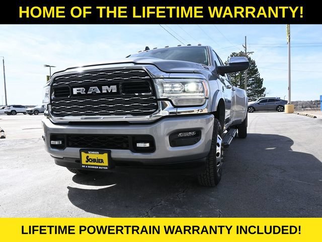 Used 2022 RAM 3500 Limited AWD/4WD image 2
