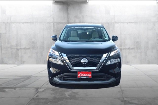 Certified 2023 Nissan Rogue SV image 4