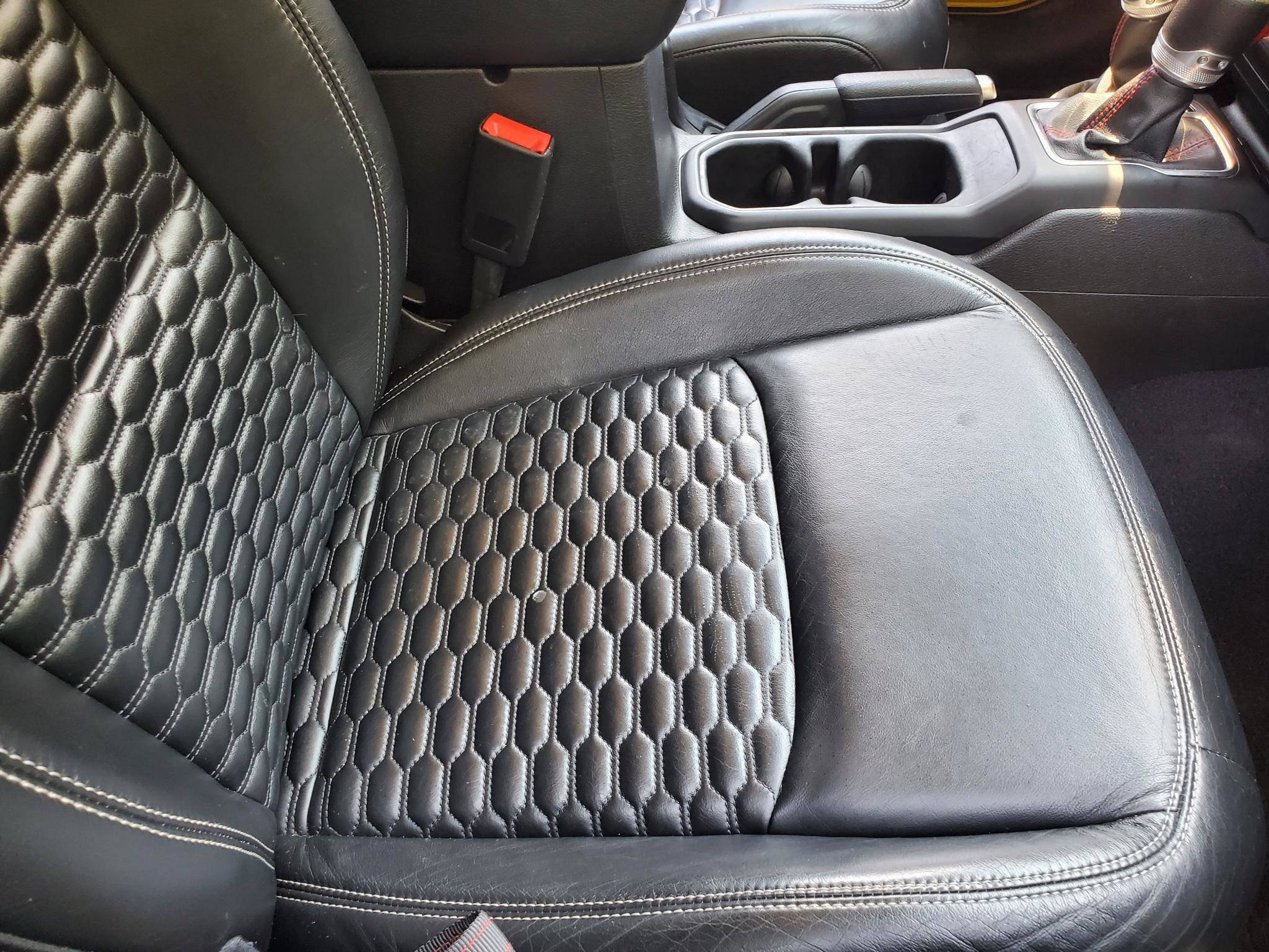 Used 2019 Jeep Wrangler Unlimited Rubicon AWD/4WD image 40